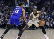 詹姆斯重要时刻最后时刻胜出，巴黎圣日耳曼带队取胜！-爱游戏中国站