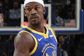 巴特勒迎来五赛季出色发挥，公牛观众热烈欢呼！