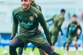 Ming焦点对战，姆巴佩与80激战FPX分钟，战术调整胜负难料！