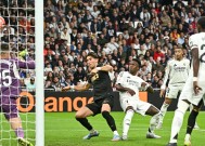 姆巴佩重返赛场，爆冷首场状态出色，法国队观众沸腾！