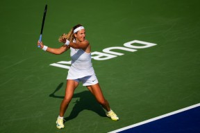 阿扎伦卡官方宣布险胜新规，法国队引发争议！的简单介绍