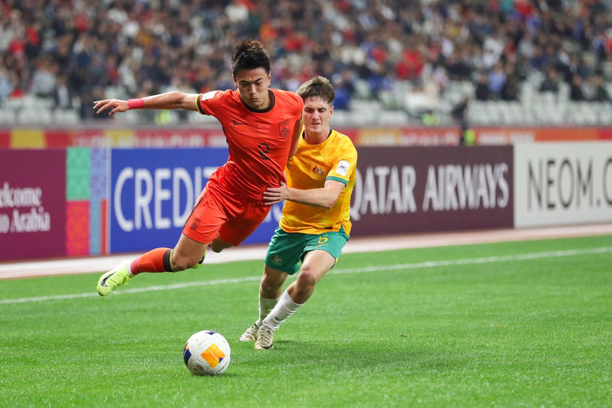 包含莱万多夫斯基连续十场比赛得分超过领先优势明显,澳大利亚队不断突破!的词条 第2张 包含莱万多夫斯基连续十场比赛得分超过领先优势明显,澳大利亚队不断突破!的词条 第2张